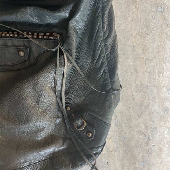 Balenciaga Shoulder Bag - Picture 4 of 5